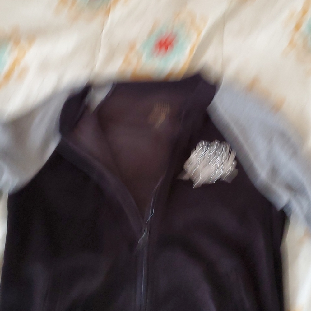 Sweatshirt - Picture 2 of 2